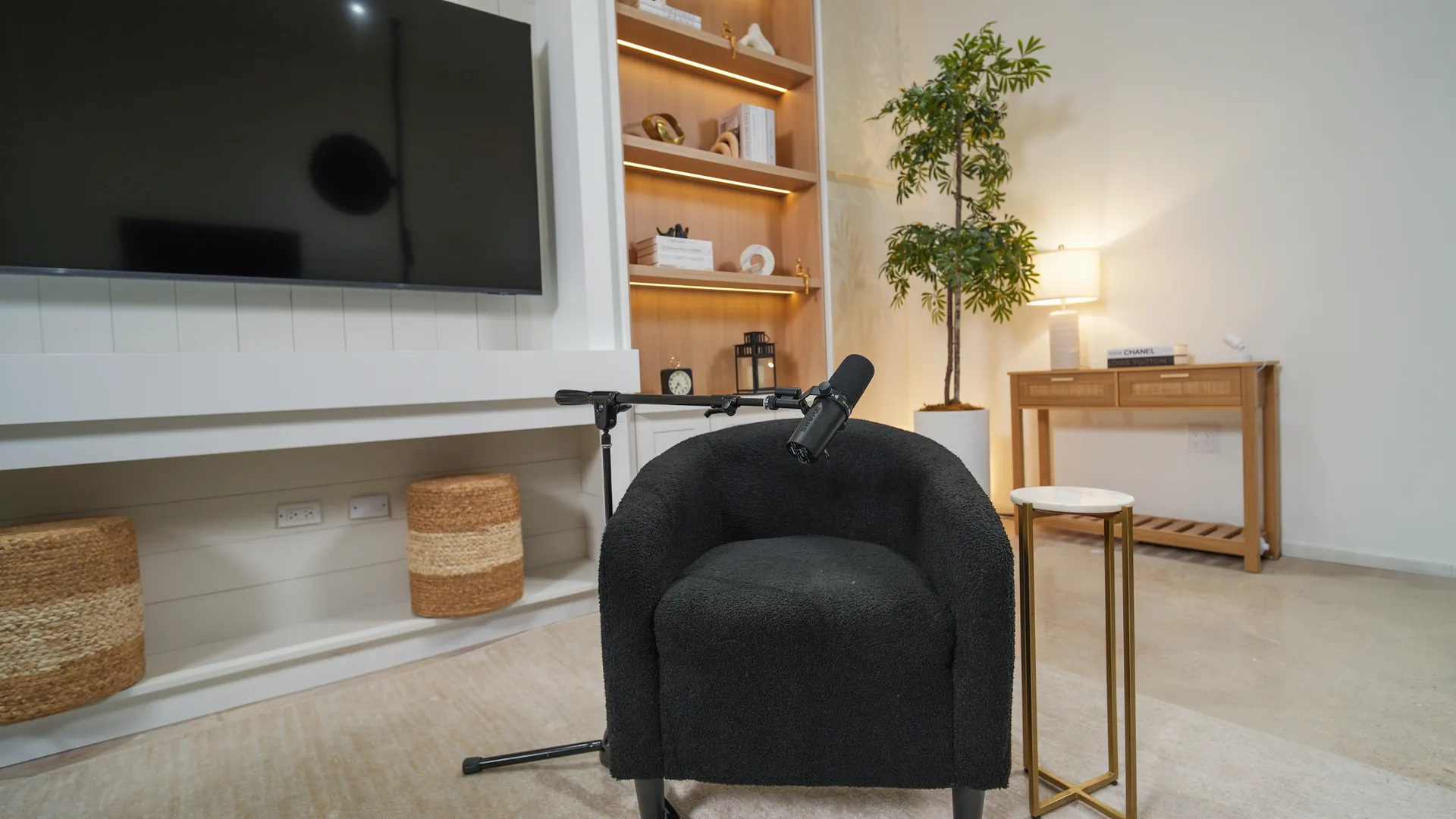 The Noir Set
